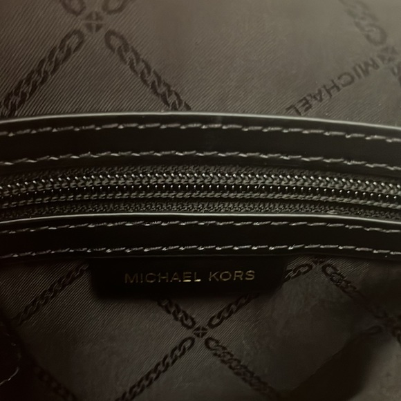 NWT Michael Kors Handbag - Picture 7 of 10